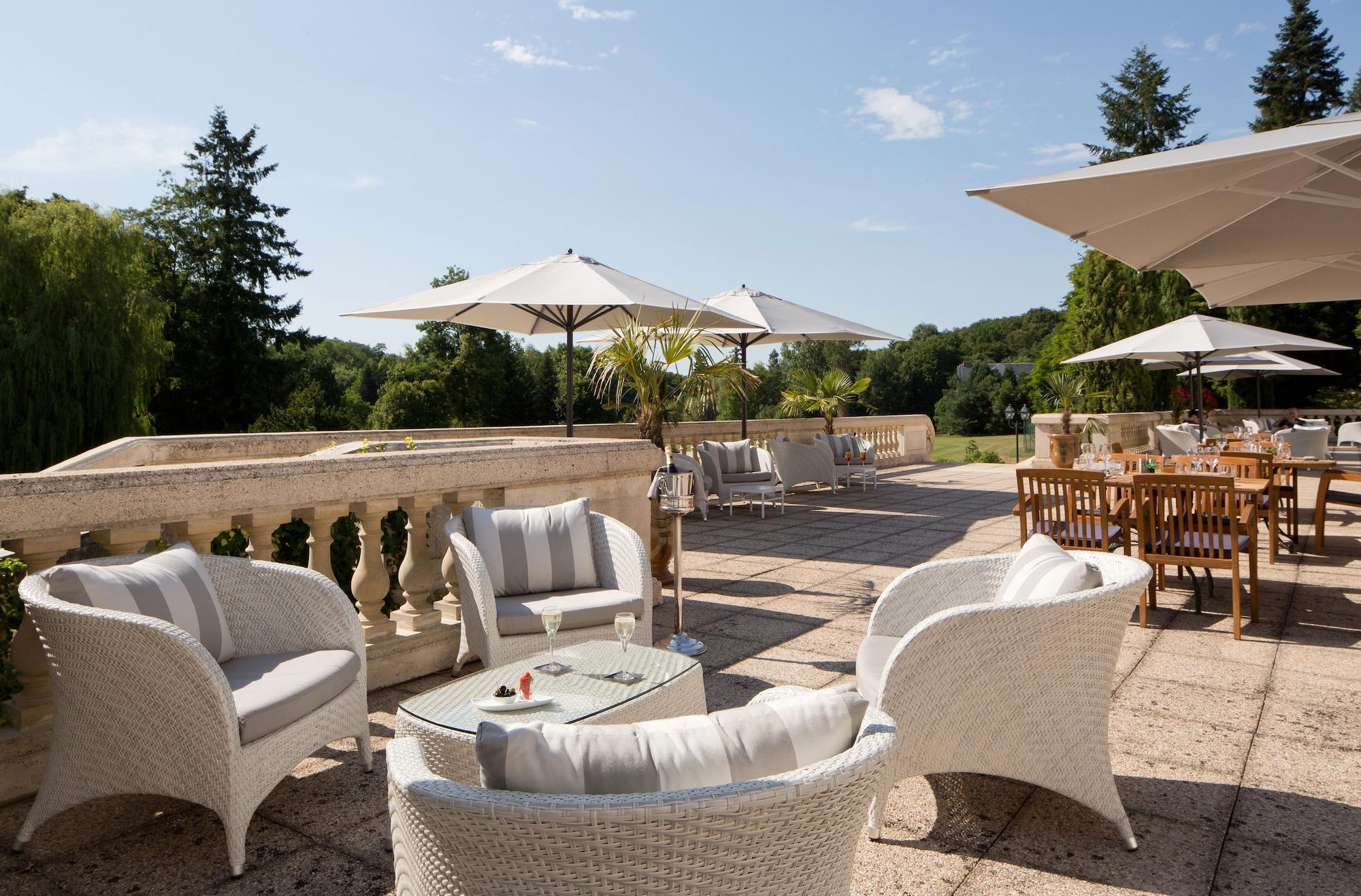 Domaine Et Golf De Vaugouard - La Maison Younan Fontenay-sur-Loing Exterior photo